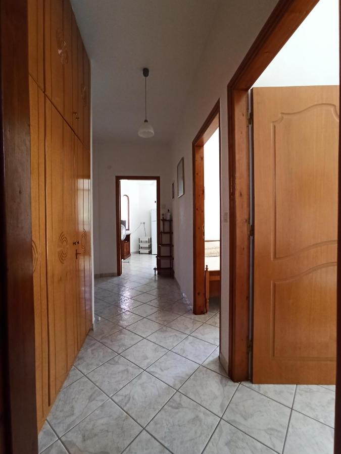 Happy Days Apartment Тірос Екстер'єр фото